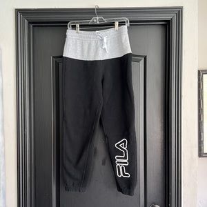 Fila sweatpants size small